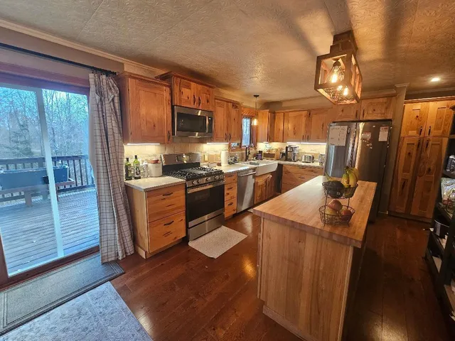 $389,900 | 37214 Woodland Drive, Cohasset, MN 55721