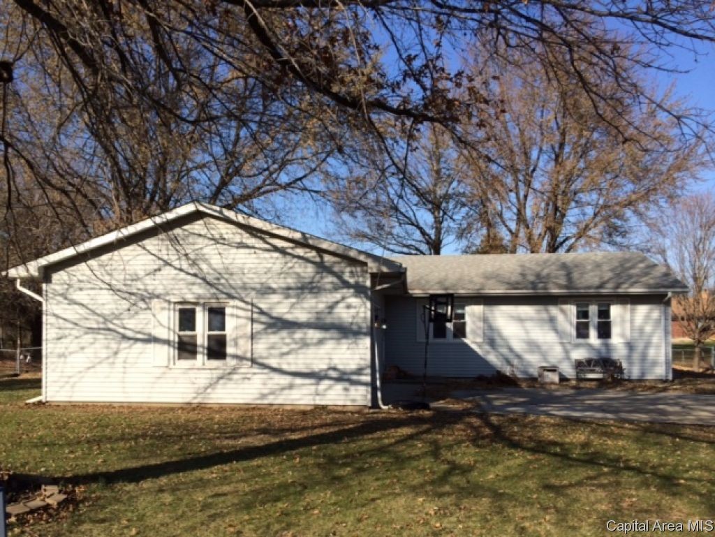 3697 Tuxhorn Road Springfield, IL 62712 - Photo 1 of 25
