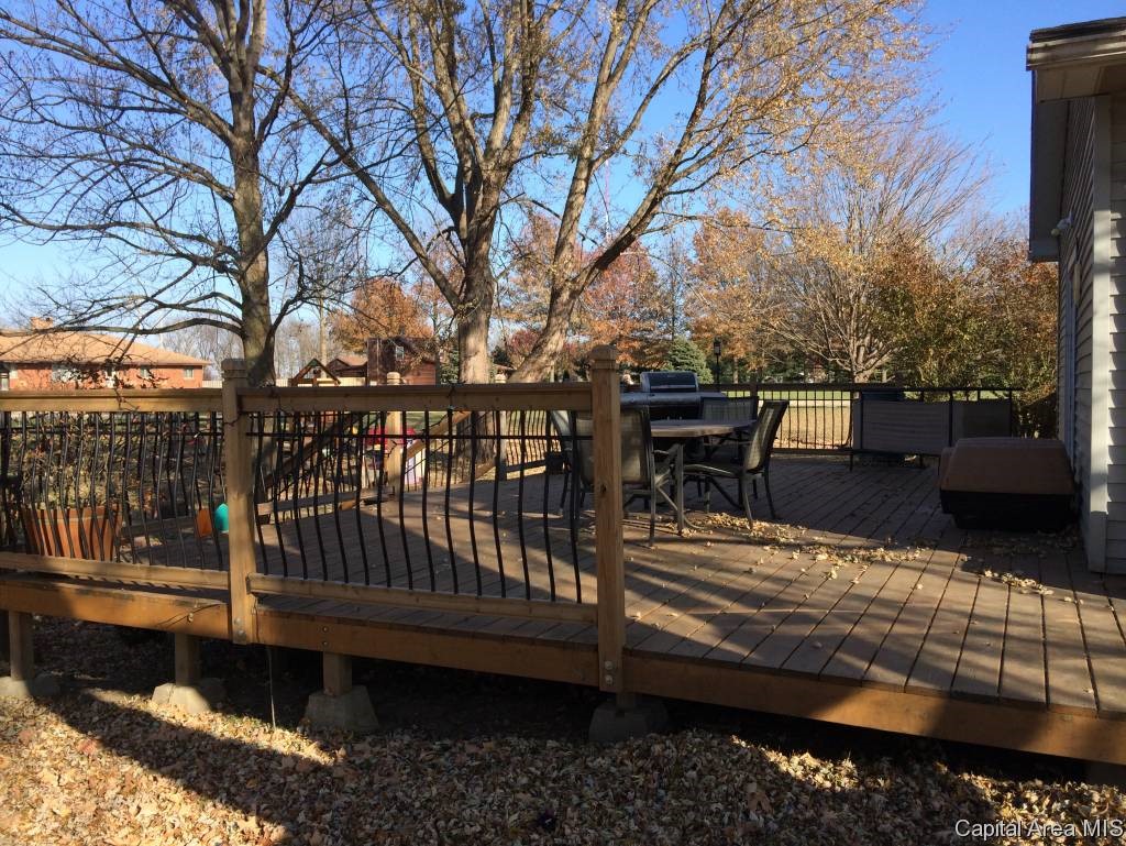 3697 Tuxhorn Road Springfield, IL 62712 - Photo 21 of 25