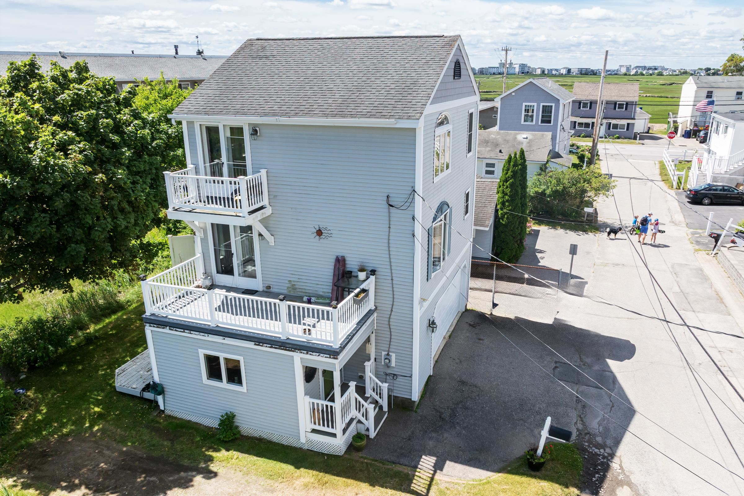 5 Viking Street Hampton, NH 03842 - Photo 3 of 24