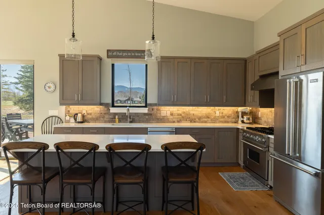 $4,995,000 | 6300 North Aspen Drive, Jackson, WY 83001