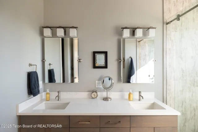 $4,790,000 | 6300 North Aspen Drive, Jackson, WY 83001