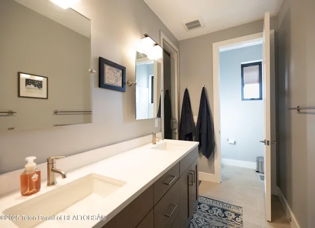 $4,790,000 | 6300 North Aspen Drive, Jackson, WY 83001