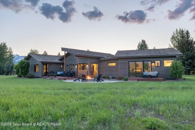 $4,995,000 | 6300 North Aspen Drive, Jackson, WY 83001
