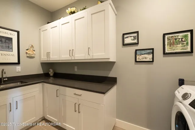 $4,790,000 | 6300 North Aspen Drive, Jackson, WY 83001