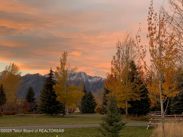 $4,790,000 | 6300 North Aspen Drive, Jackson, WY 83001