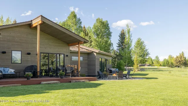 $4,995,000 | 6300 North Aspen Drive, Jackson, WY 83001