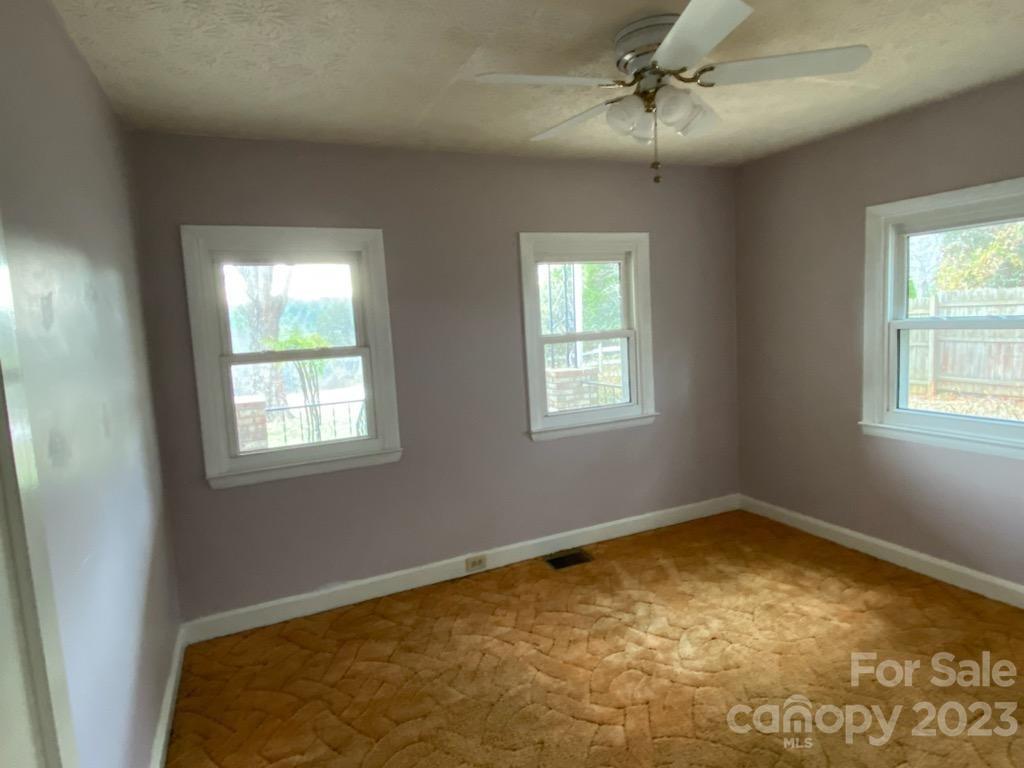 633 Jupiter Road Weaverville, NC 28787 - Photo 11 of 47 Gallery Image 11