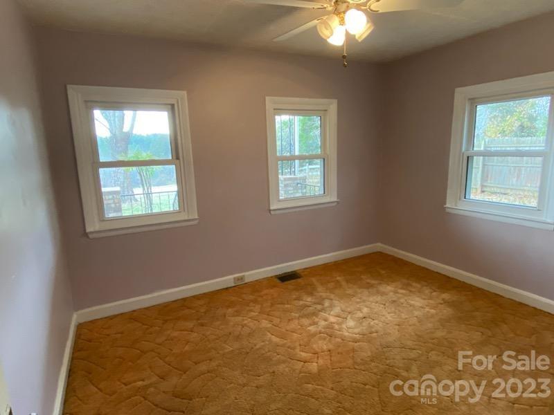 633 Jupiter Road Weaverville, NC 28787 - Photo 10 of 47 Gallery Image 10