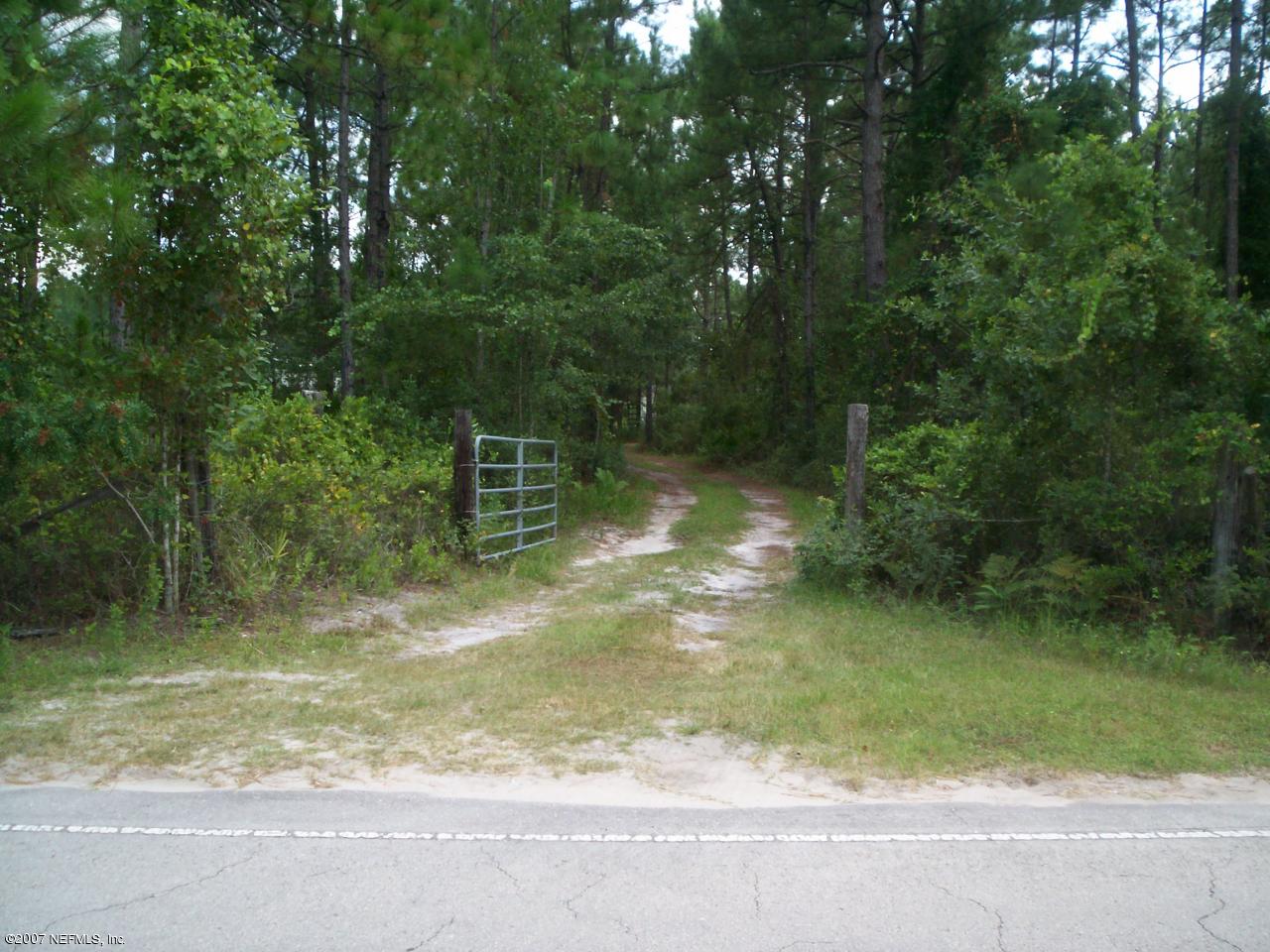 5581 Carter Spencer Road Middleburg, FL 32068 - Photo 6 of 15 Entrance