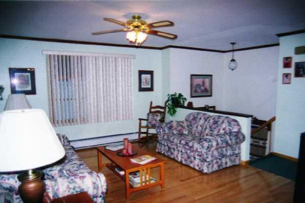 17 Old Stagecoach Road Kunkletown, PA 18058 - Photo 3 of 10 Living Room