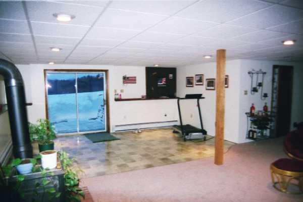 17 Old Stagecoach Road Kunkletown, PA 18058 - Photo 9 of 10 Fam Room Lower Level