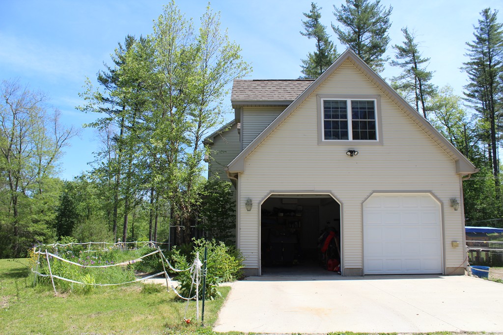 838 A Muddy Brook Road Hardwick, MA 01082 - Photo 4 of 30 Gallery Image 4