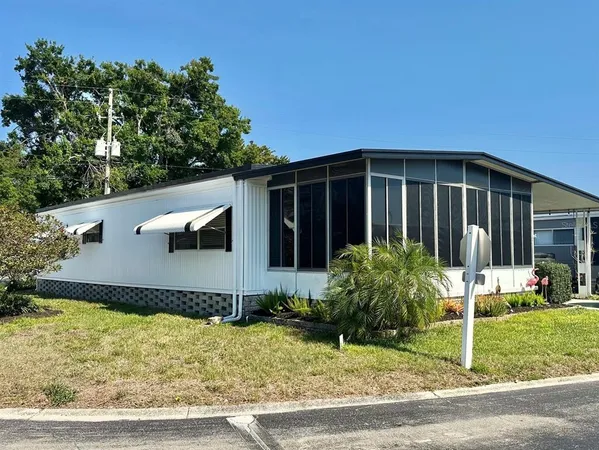 $139,900 | 9790 66th Street North, Unit 470, Pinellas Park, FL 33777