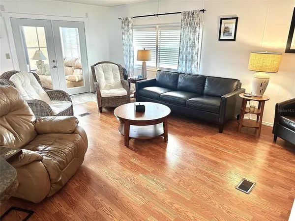 $139,900 | 9790 66th Street North, Unit 470, Pinellas Park, FL 33777