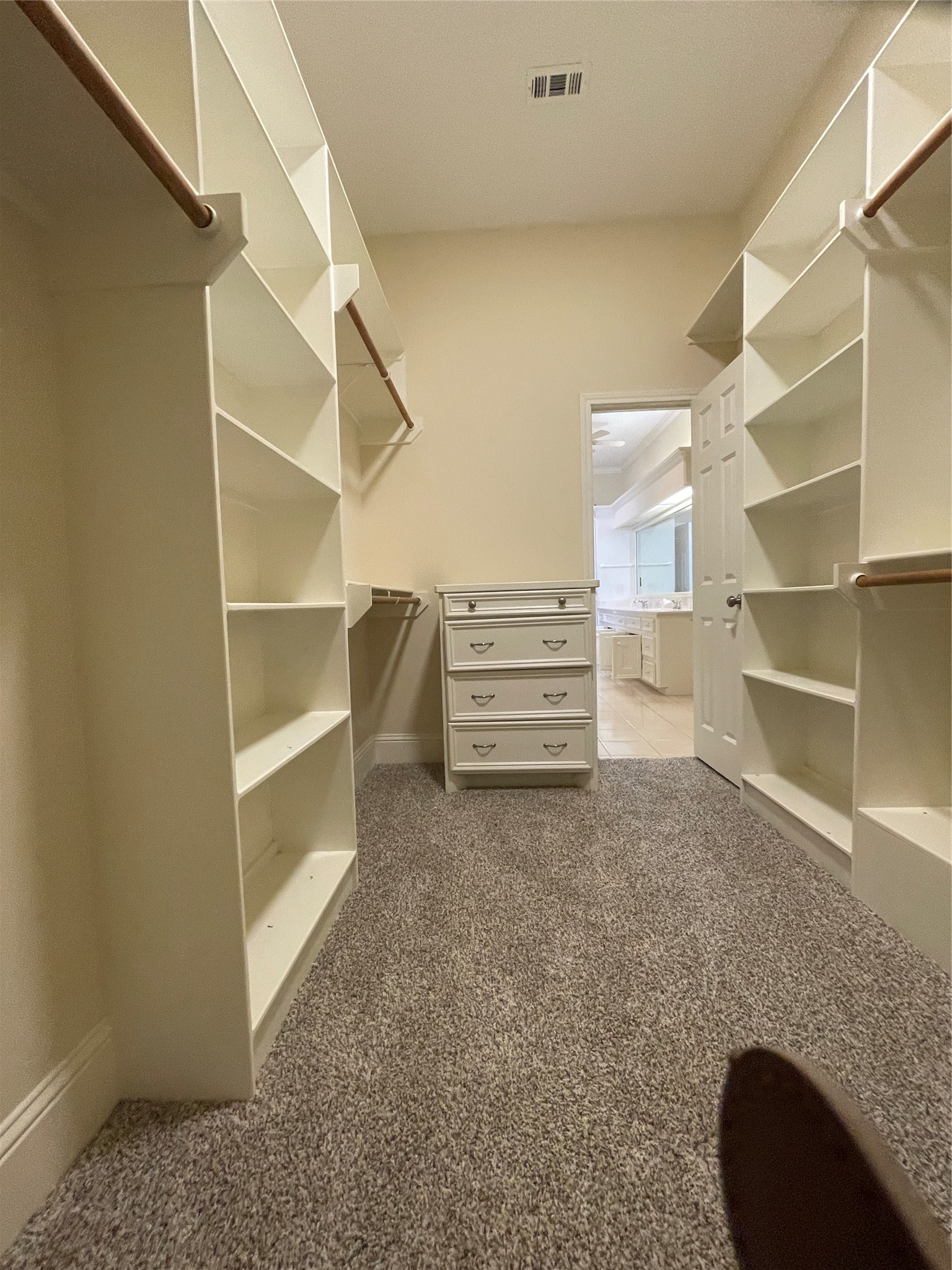 28 Waters Edge Street Conroe, TX 77356 - Photo 11 of 19