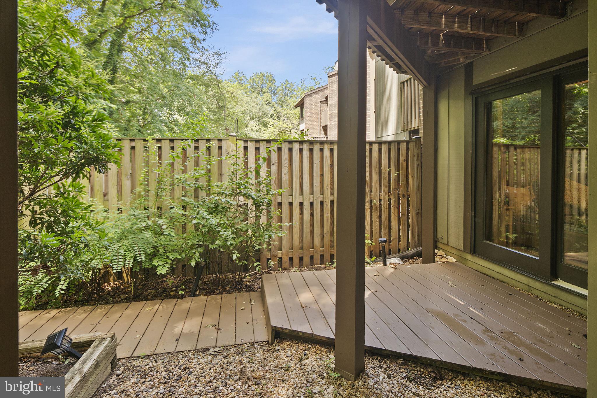 2117 Glencourse Lane Reston, VA 20191 - Photo 39 of 53 Gallery Image 39