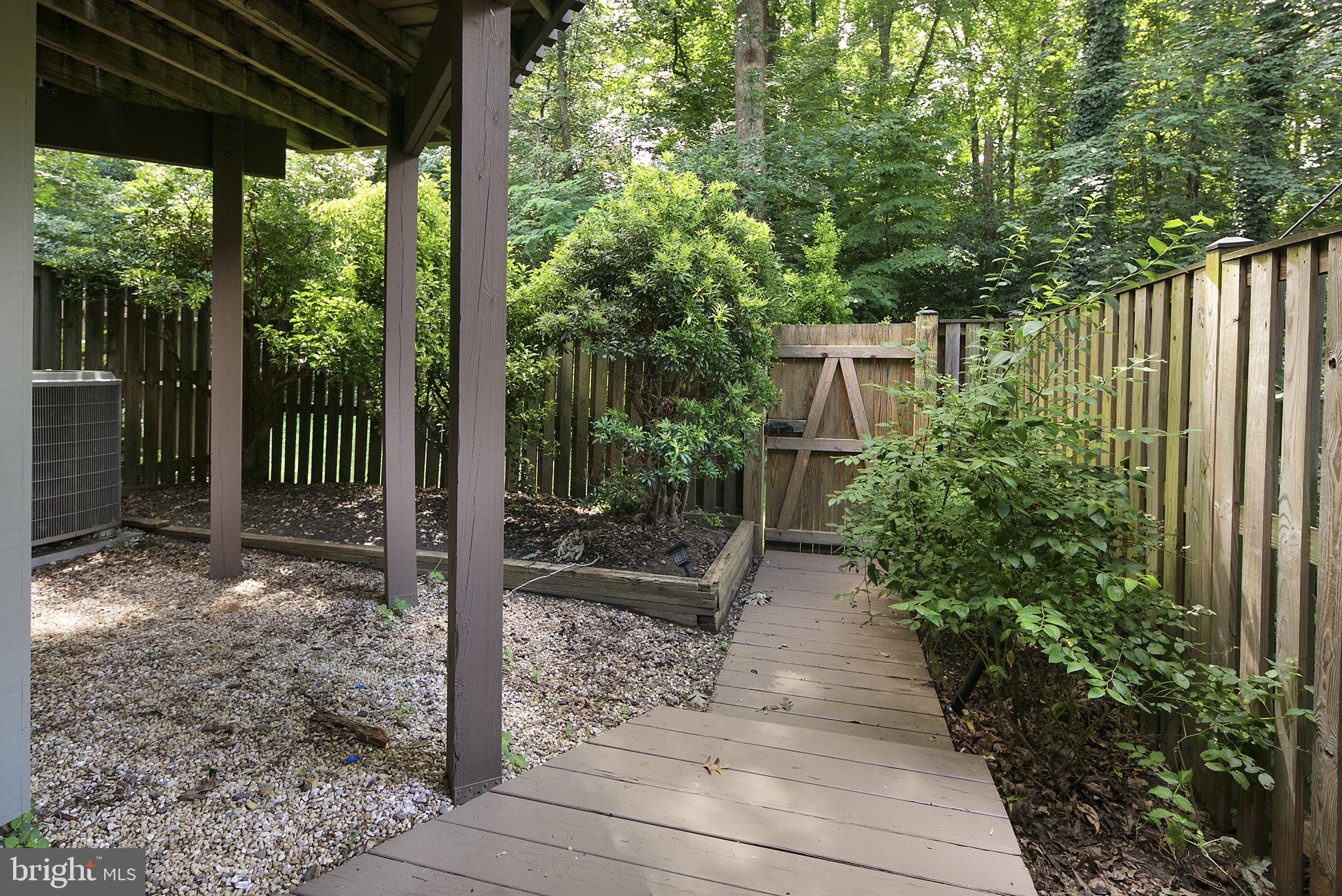 2117 Glencourse Lane Reston, VA 20191 - Photo 40 of 53 Gallery Image 40