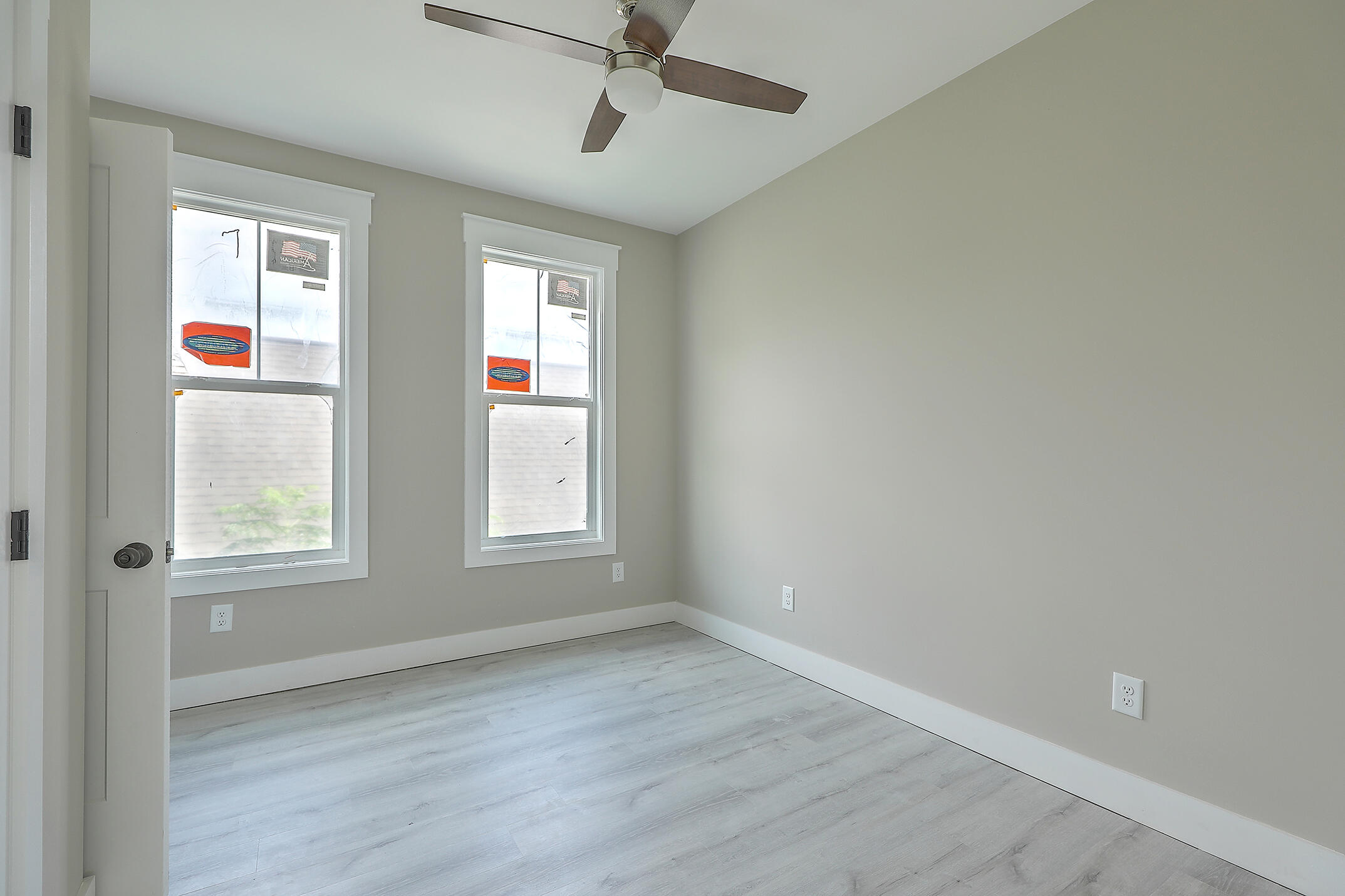 113 Drake Street Charleston, SC 29403 - Photo 29 of 37 0W7A2503_4_5_6_7_8_9