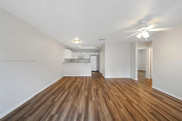 $209,900 | 5320 Elmhurst Road, Unit A, West Palm Beach, FL 33417