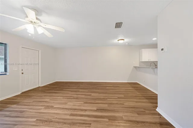 $209,900 | 5320 Elmhurst Road, Unit A, West Palm Beach, FL 33417