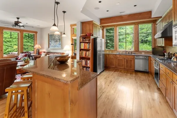 $4,150,000 | 20 Inspiration Lane, Unit 19, Stowe, VT 05672