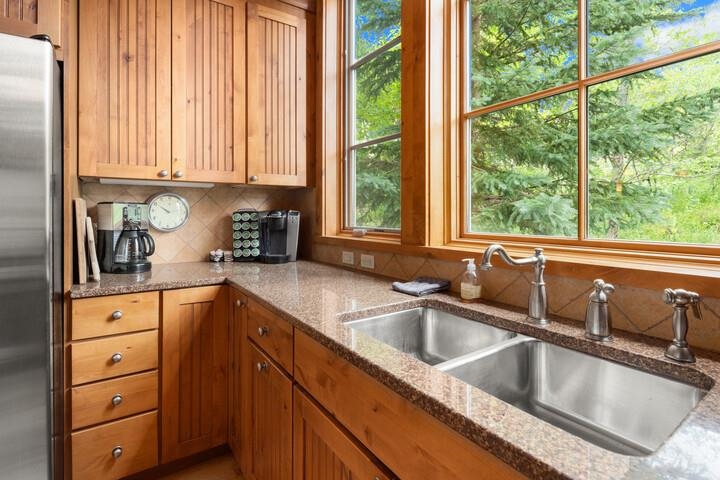 20 Inspiration Lane, Unit 19 Stowe, VT 05672 - Photo 14 of 53