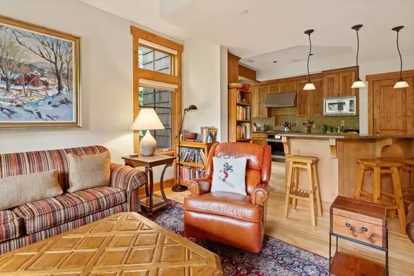 $4,150,000 | 20 Inspiration Lane, Unit 19, Stowe, VT 05672