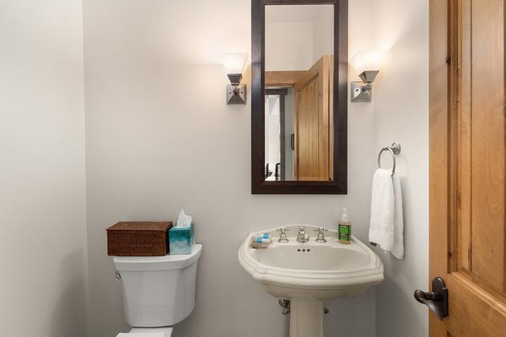 20 Inspiration Lane, Unit 19 Stowe, VT 05672 - Photo 10 of 53