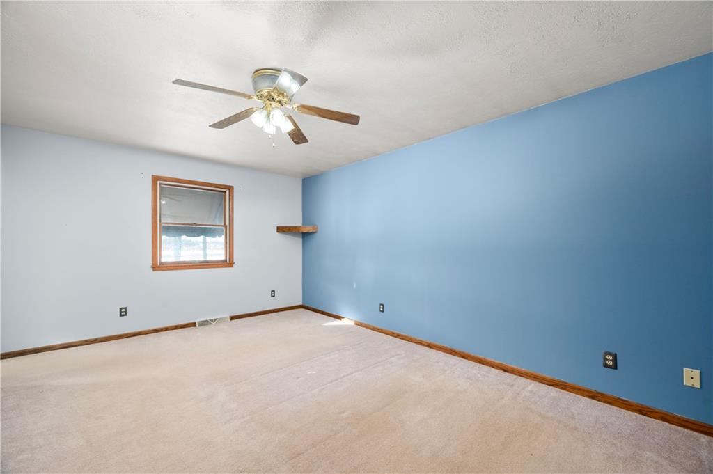 315 Romain Road Pulaski, PA 16143 - Photo 17 of 27 Gallery Image 17