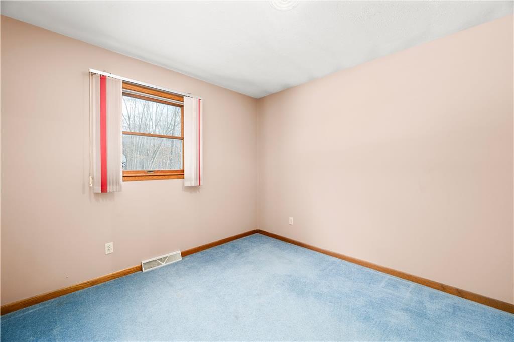 315 Romain Road Pulaski, PA 16143 - Photo 22 of 27 Gallery Image 22