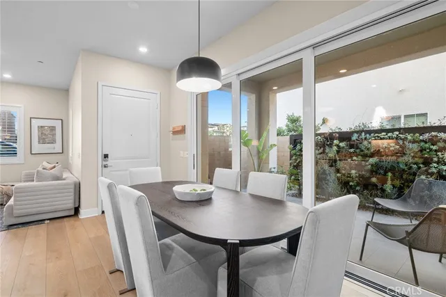 $1,898,888 | 163 Crossover, Irvine, CA 92618