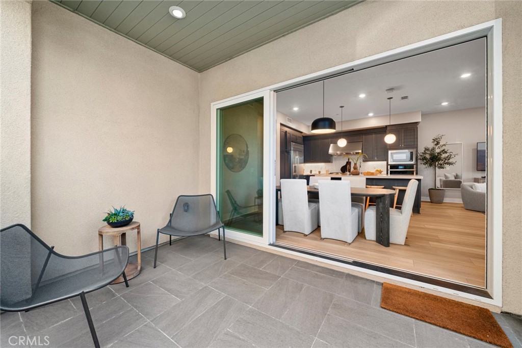 163 Crossover Irvine, CA 92618 - Photo 14 of 46