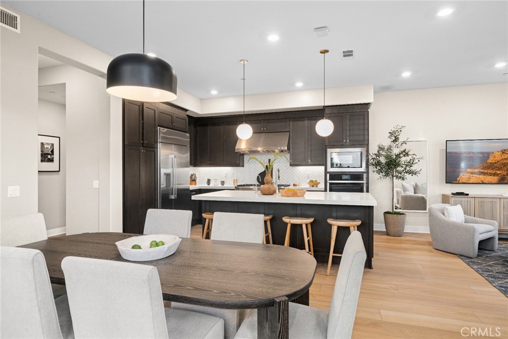 163 Crossover Irvine, CA 92618 - Photo 15 of 46