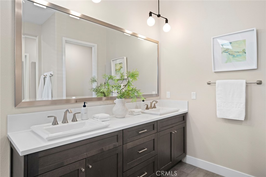 163 Crossover Irvine, CA 92618 - Photo 25 of 46