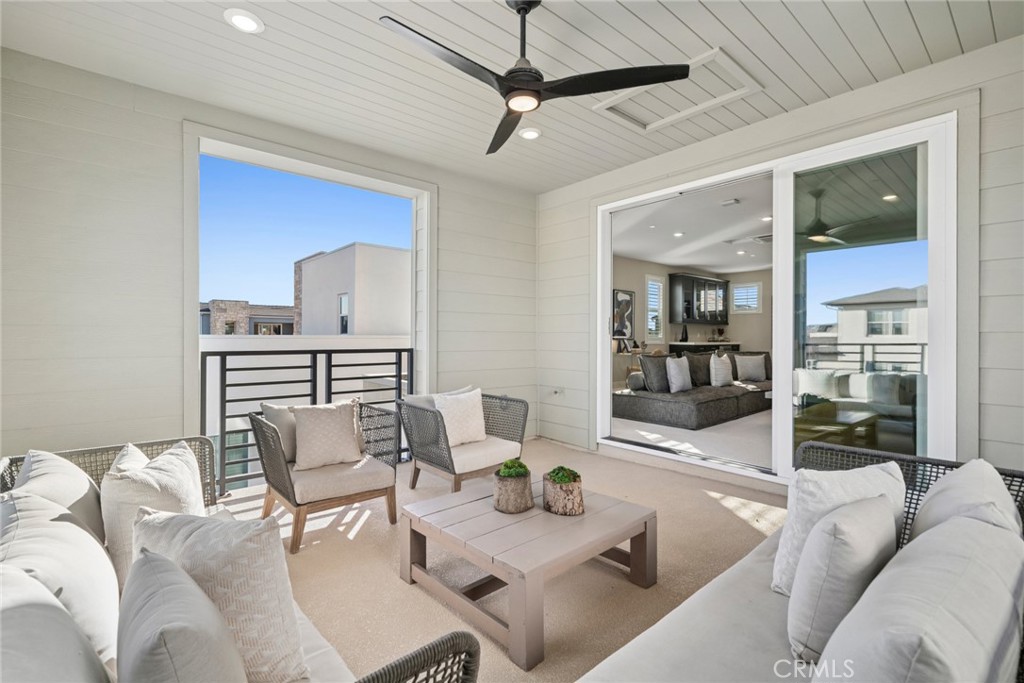 163 Crossover Irvine, CA 92618 - Photo 37 of 46