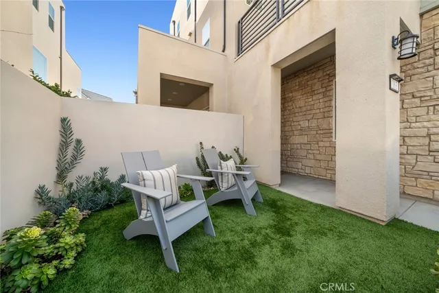 $1,898,888 | 163 Crossover, Irvine, CA 92618