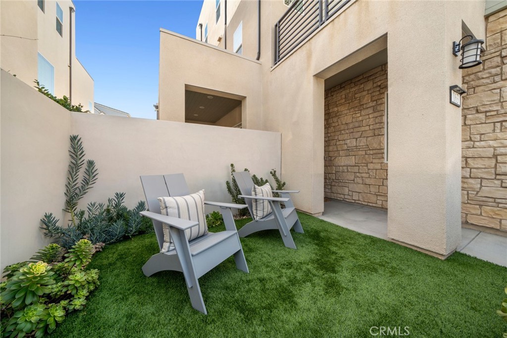 163 Crossover Irvine, CA 92618 - Photo 42 of 46