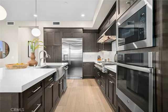 $1,898,888 | 163 Crossover, Irvine, CA 92618