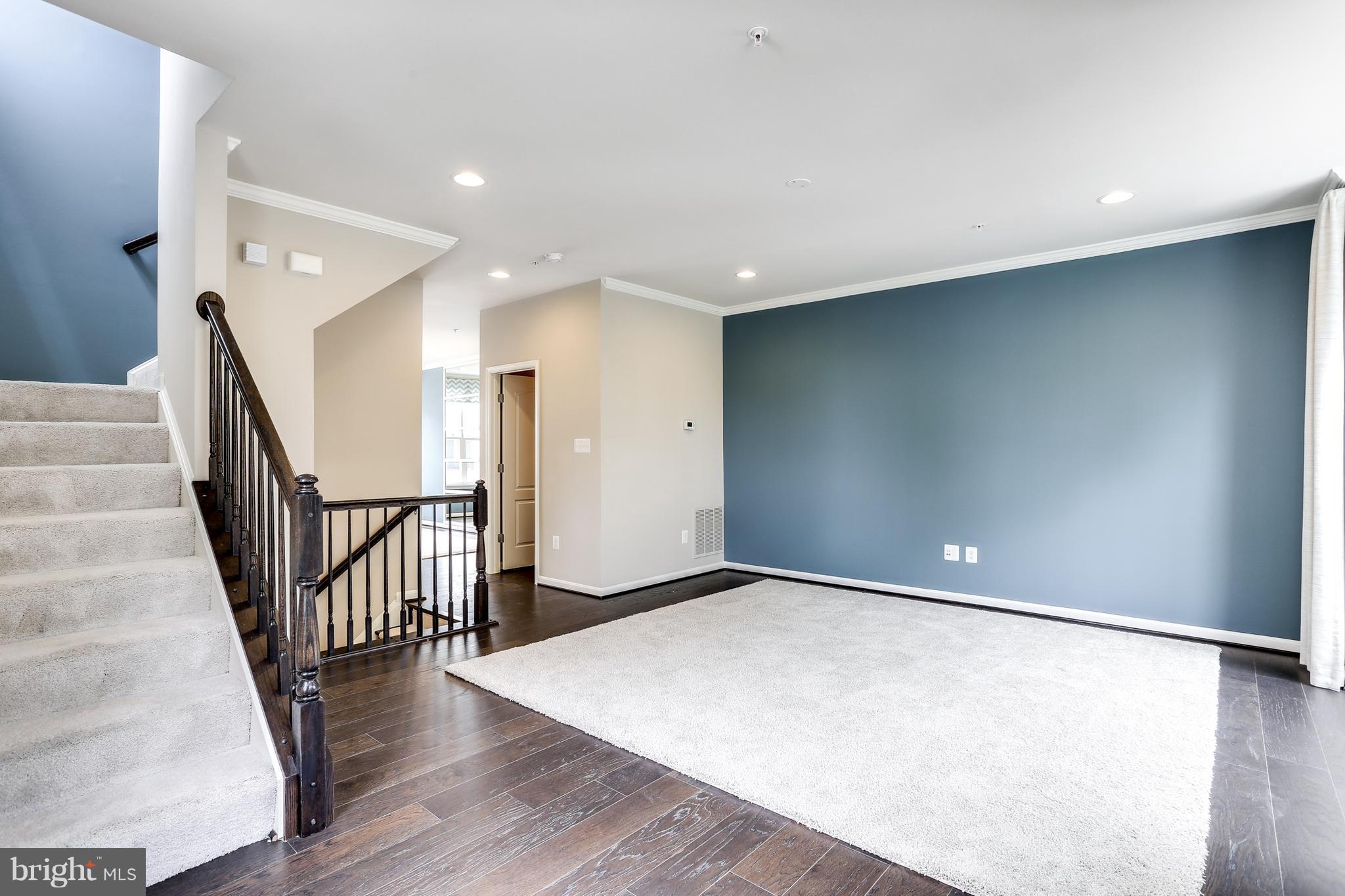 2910 Findley Road Kensington, MD 20895 - Photo 16 of 28 Living Room
