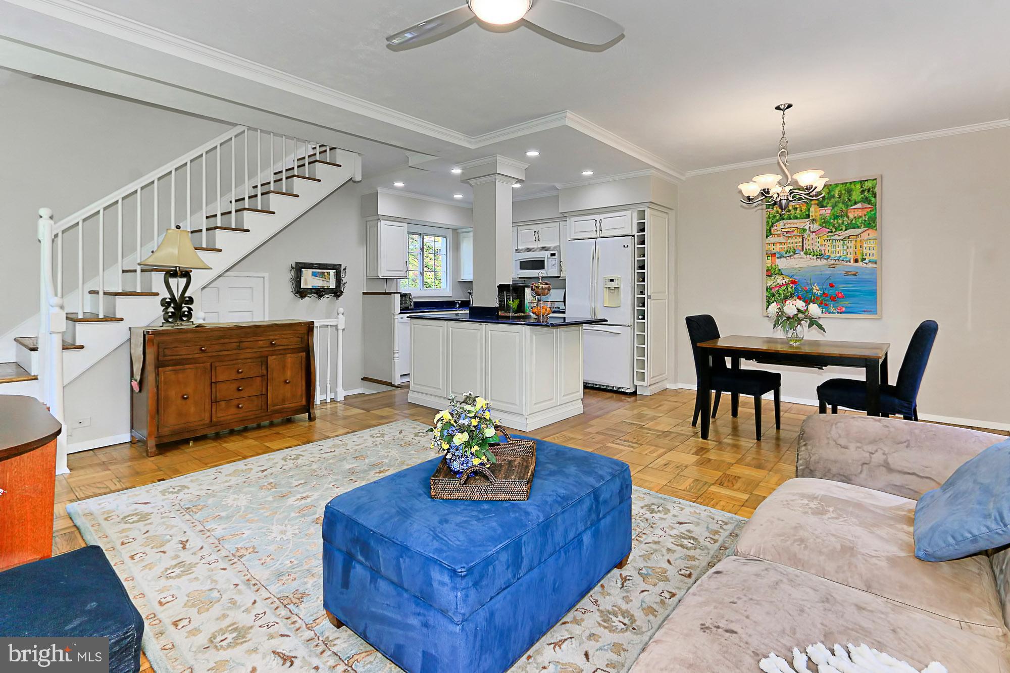 3384 Gunston Road Alexandria, VA 22302 - Photo 12 of 38 Fresh designer paint throughout - move right in!