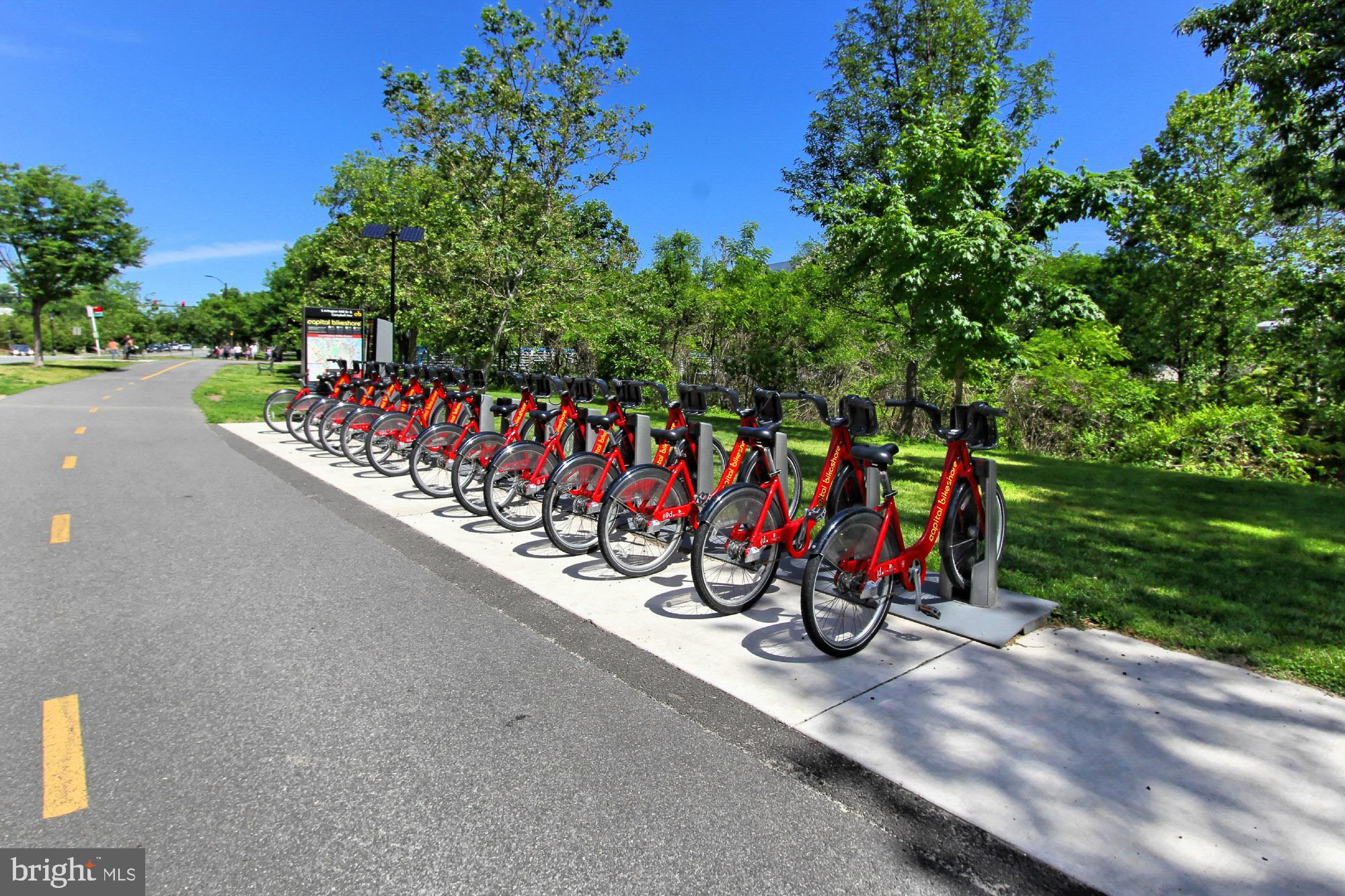 3384 Gunston Road Alexandria, VA 22302 - Photo 35 of 38 Capital Bikeshare Rentals!