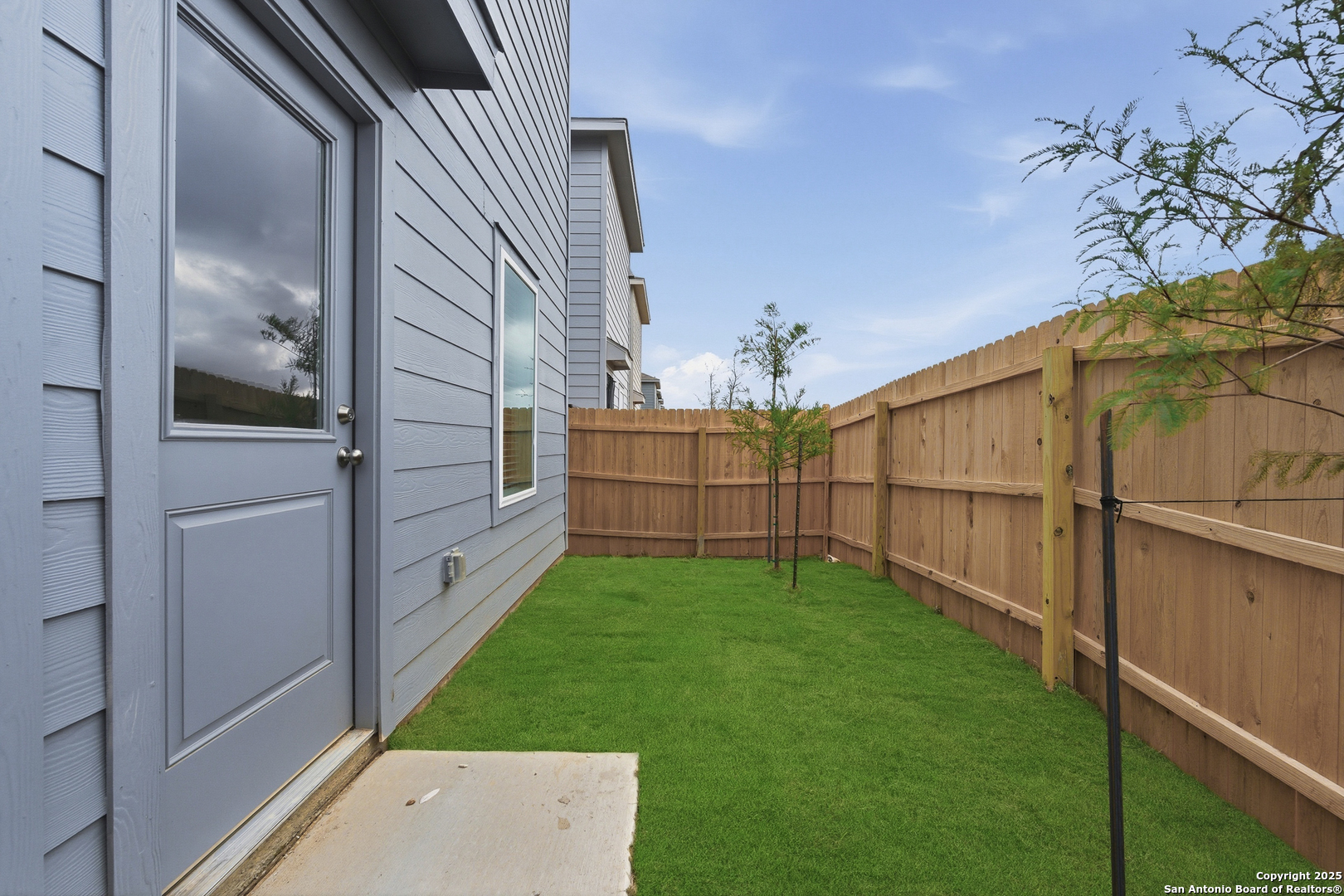 11814 Bluebell Ridge Converse, TX 78109 - Photo 19 of 20 a view of a backyard