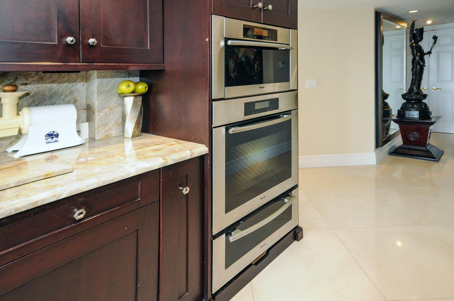 859 Jeffery Street, Unit 415 Boca Raton, FL 33487 - Photo 15 of 36 859_jeffery_st_415_MLS_HID812790_ROOMkit