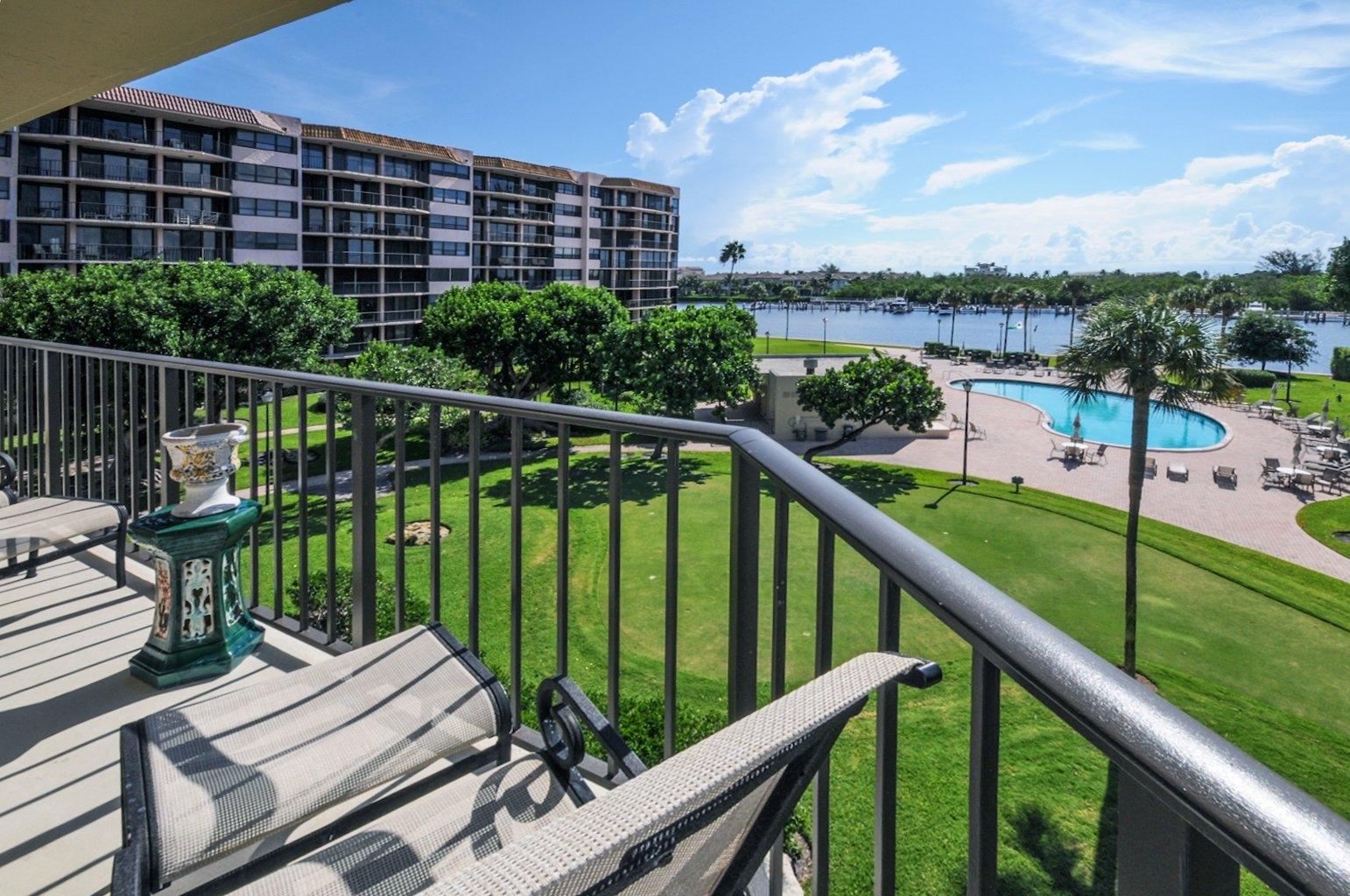 859 Jeffery Street, Unit 415 Boca Raton, FL 33487 - Photo 2 of 36 859_jeffery_st_415_MLS_HID812790_ROOMbac