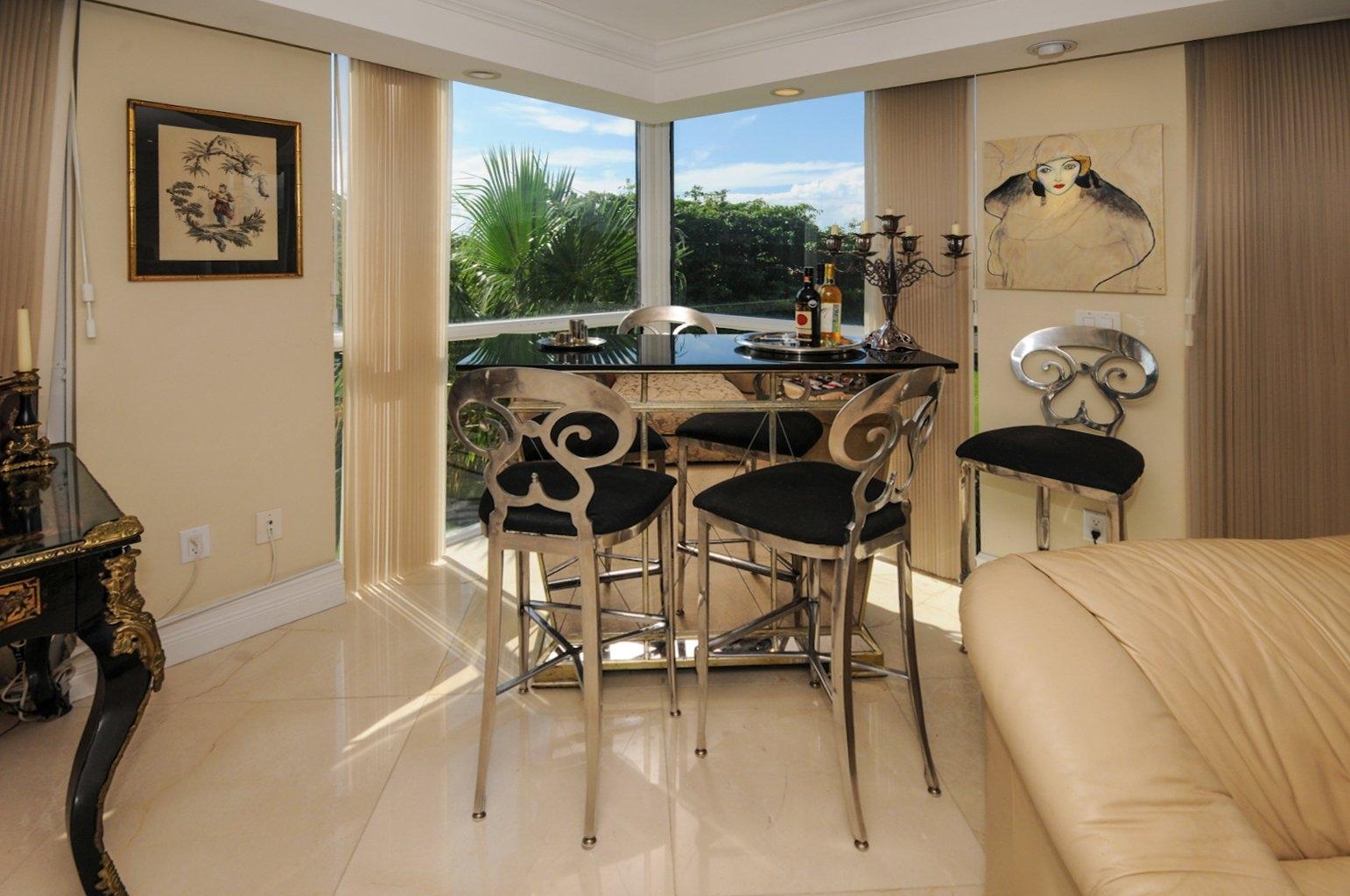 859 Jeffery Street, Unit 415 Boca Raton, FL 33487 - Photo 4 of 36 859_jeffery_st_415_MLS_HID812790_ROOMbar