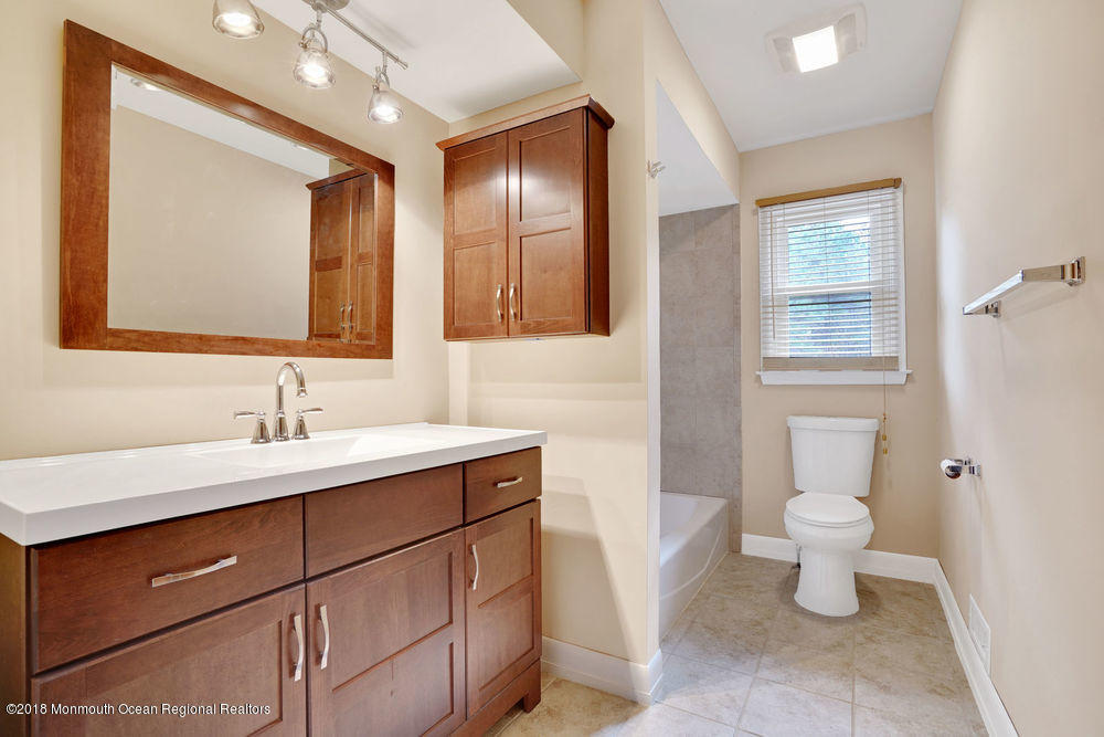 406 Frank Applegate Road Jackson, NJ 08527 - Photo 18 of 31 019_mjb00076-mjb00080