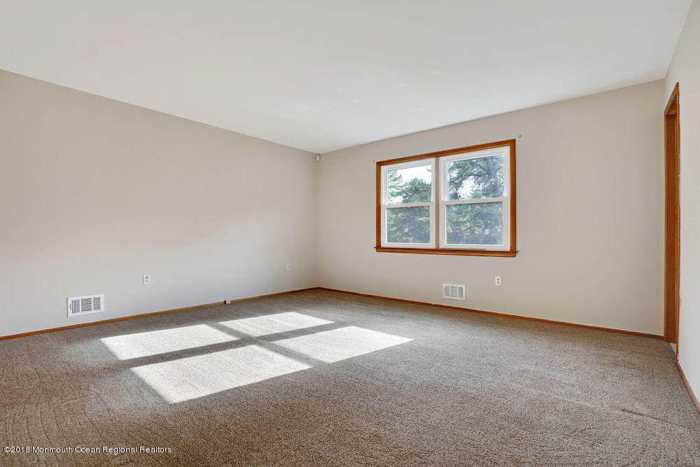 406 Frank Applegate Road Jackson, NJ 08527 - Photo 20 of 31 021_mjb00086-mjb00090