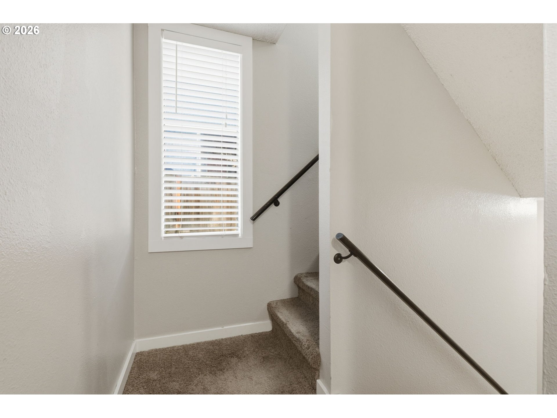 18052 Southwest Monte Verdi Boulevard Beaverton, OR 97007 - Photo 13 of 41