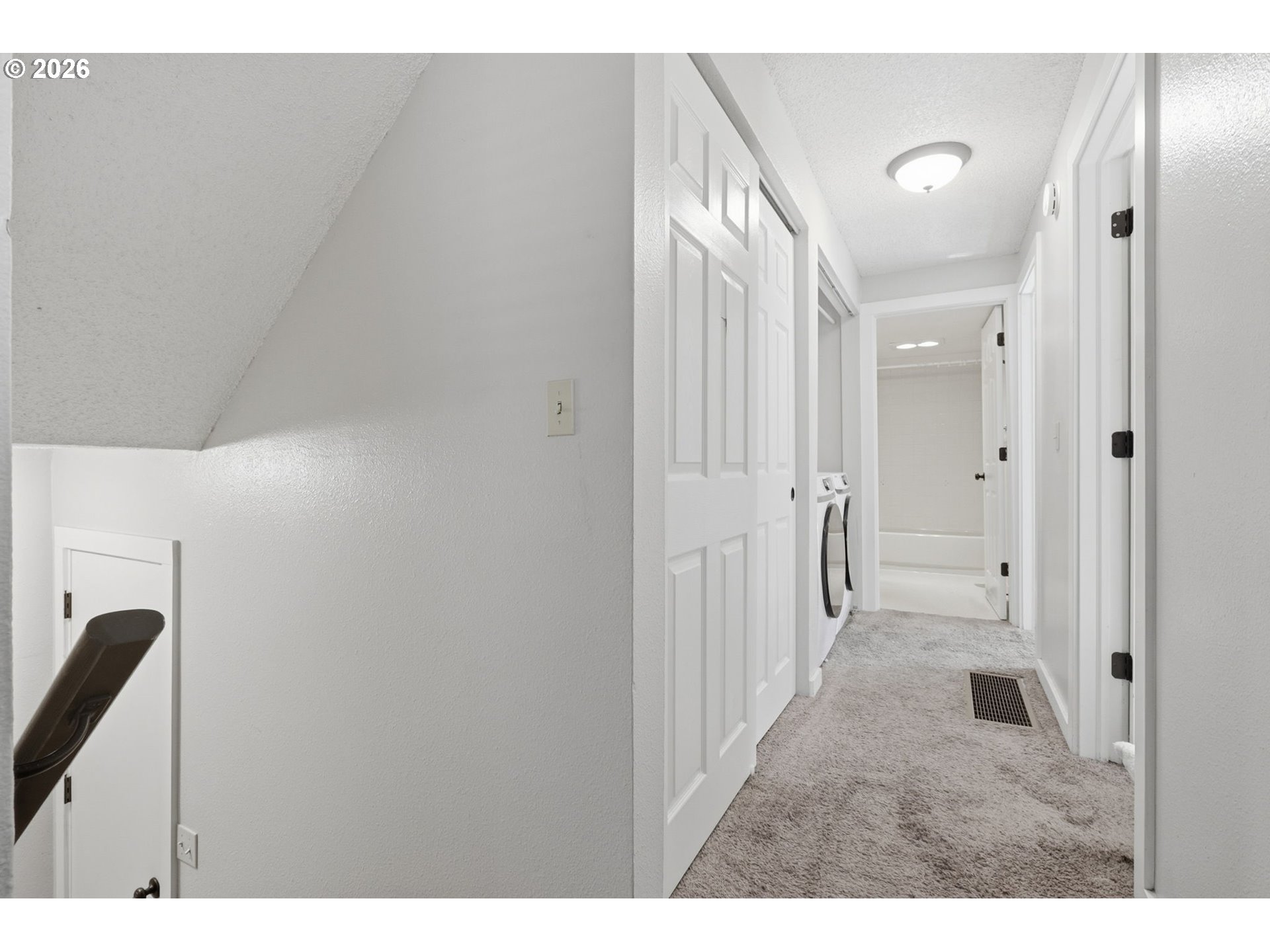 18052 Southwest Monte Verdi Boulevard Beaverton, OR 97007 - Photo 14 of 41